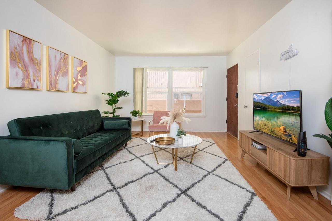Appartement Elegance And Comfort In Prime La Location *