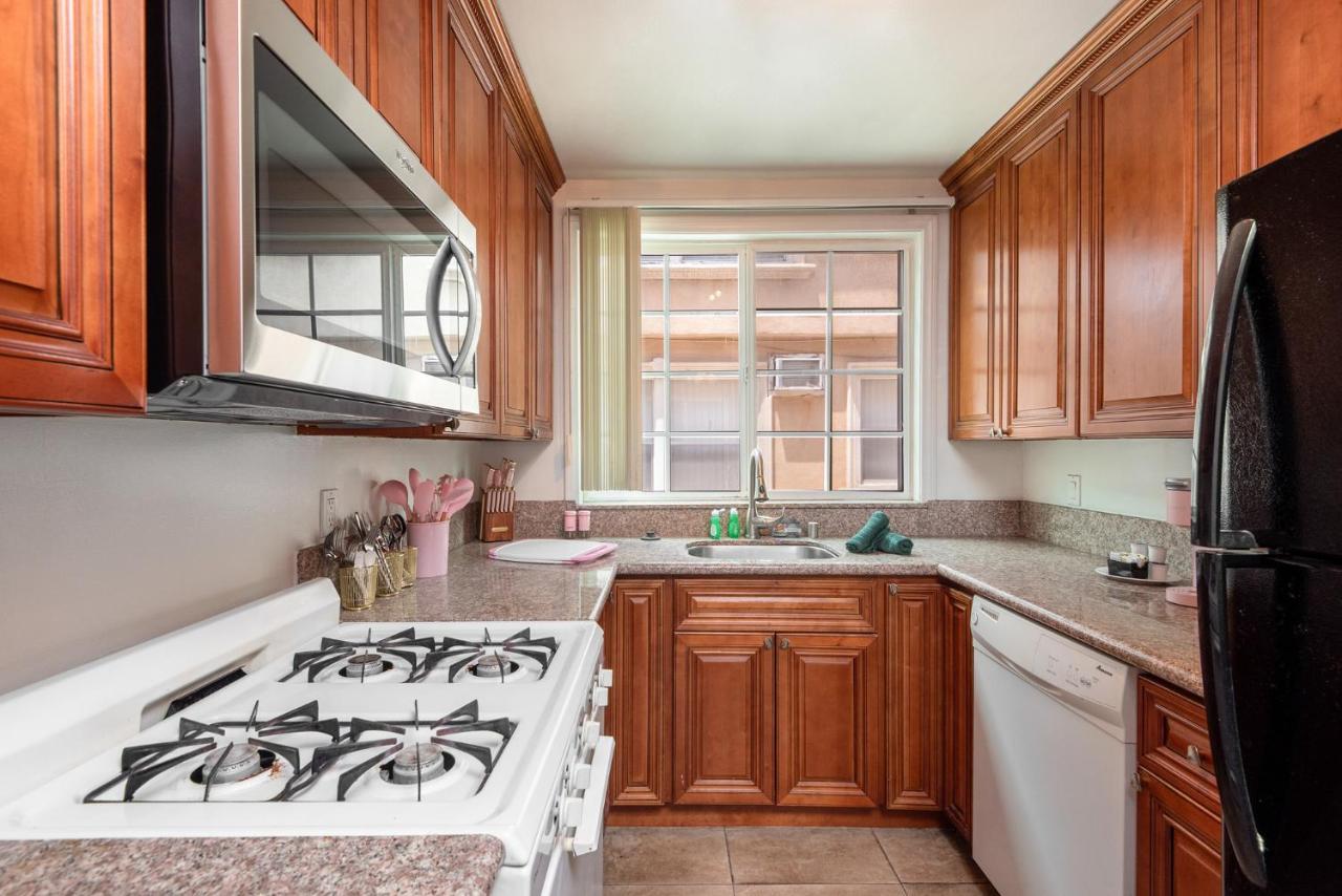 Elegance And Comfort In Prime La Location Appartement *